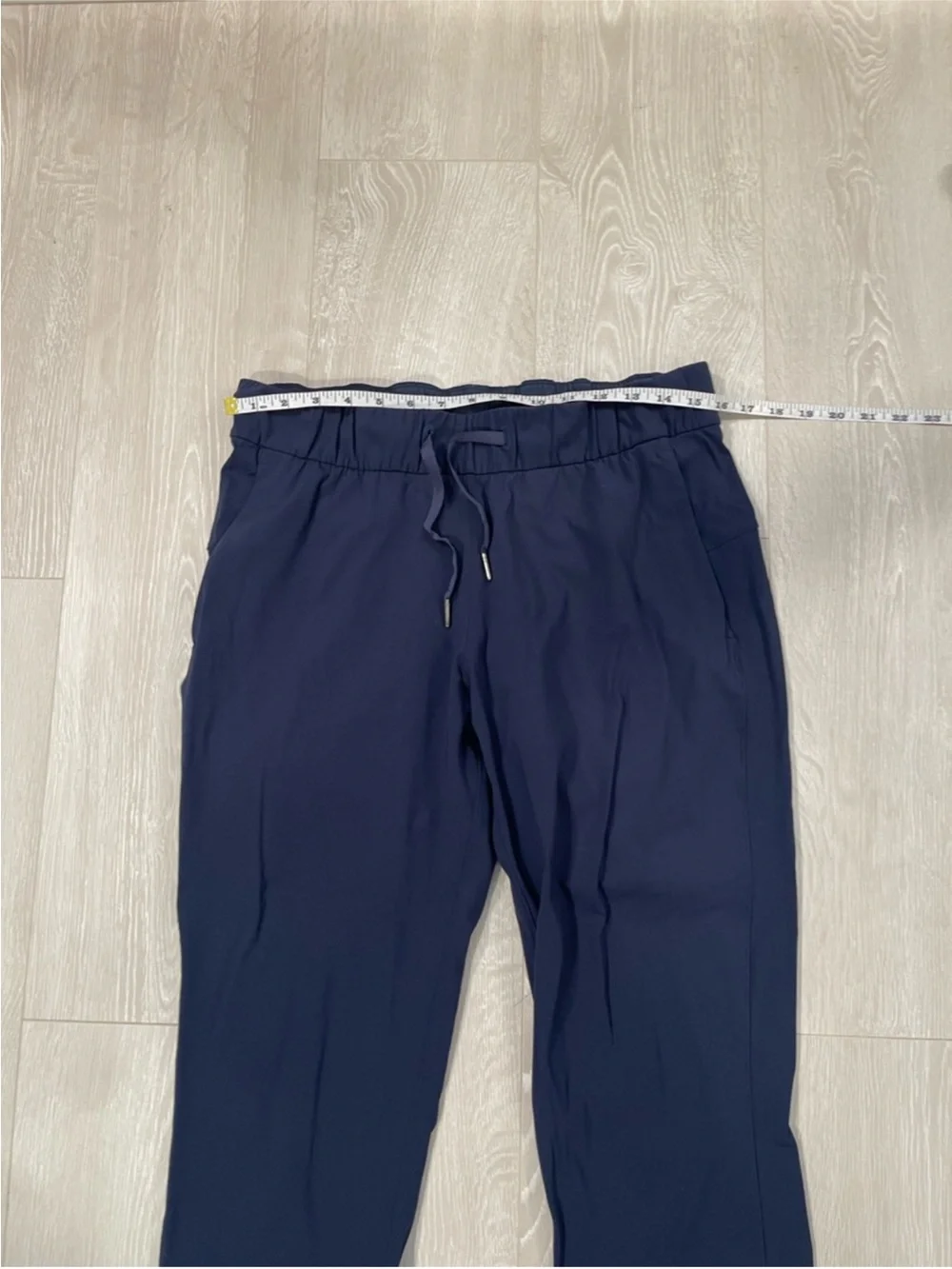Lululemon On The Fly Pant *28" True Navy size 8 - Picture 9 of 15